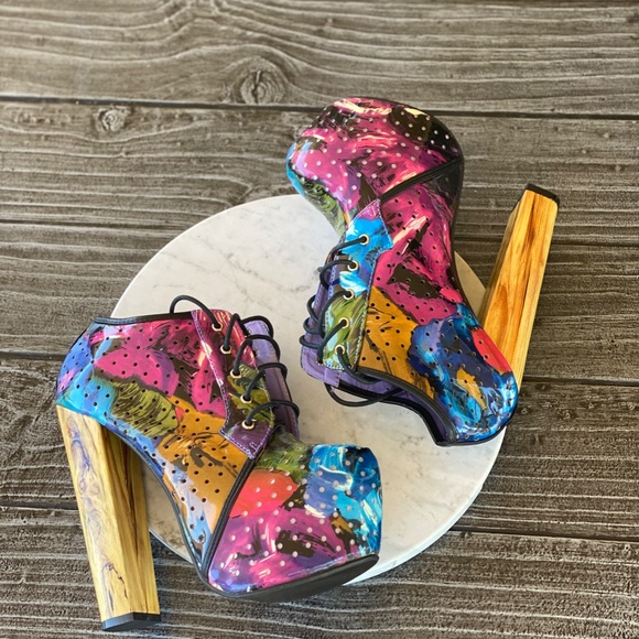 Multicolor Towering Funky Lace up Lita Combat Boot - Picture 3 of 7